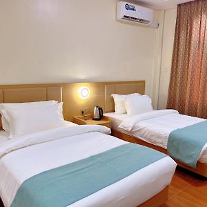 Fashion International Hotel